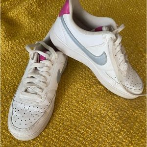 Nike court vision women’s shoes size 10. White with silver/purple swish